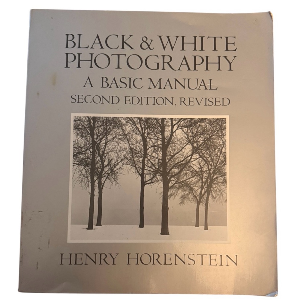 Black and White Photography Book:‎ A Basic Manual by H.Horenstein